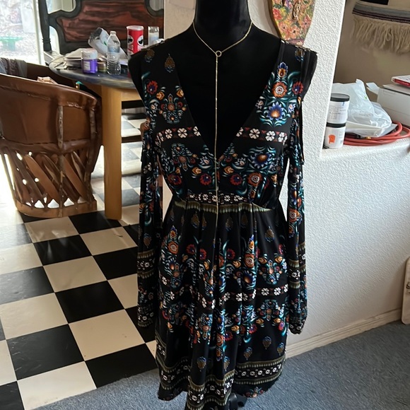 Forever 21 Dresses & Skirts - Forever 21 boho tribal dress